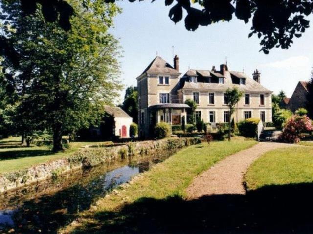 Le Moulin De Francueil B&B 외부 사진