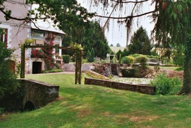 Le Moulin De Francueil B&B 객실 사진