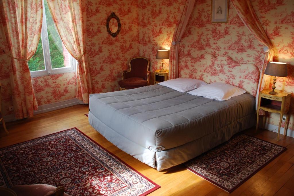 Le Moulin De Francueil B&B 객실 사진